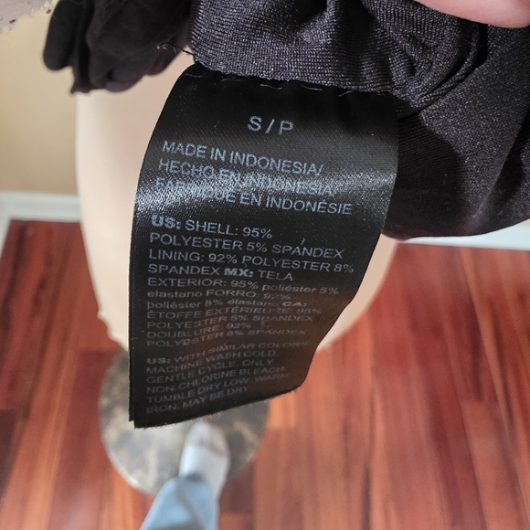 WHBM Black & White Nautilus Shell Print Lace-Up Tank Top Size S - Picture 7 of 7